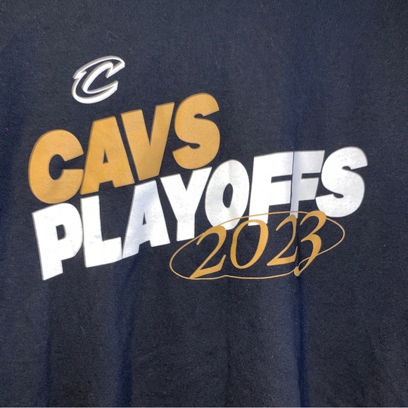 Cleveland Cavaliers CAVS Black Playoffs 2023 Shirt L Gildan tag NBA Ohio - Picture 2 of 4